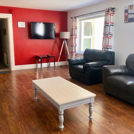 Princess St Apartments Portrush Esterno foto