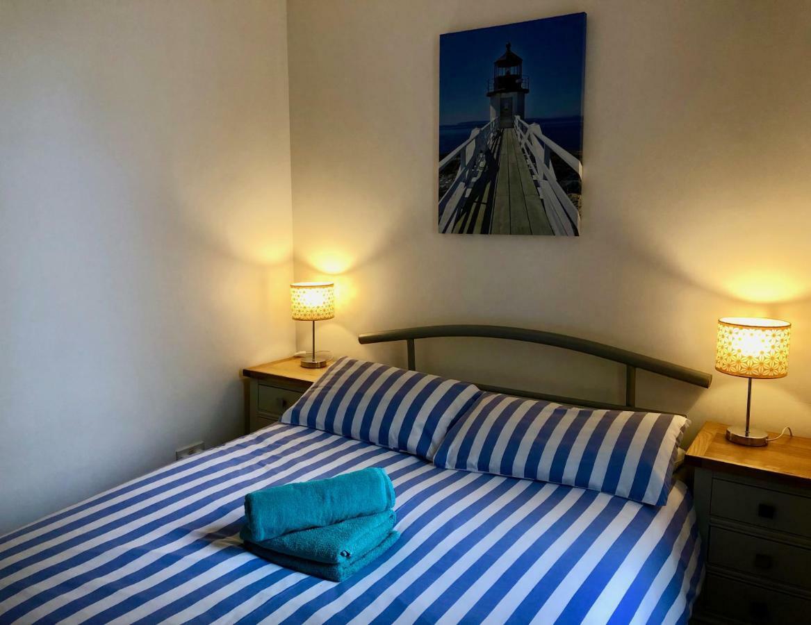 Princess St Apartments Portrush Esterno foto