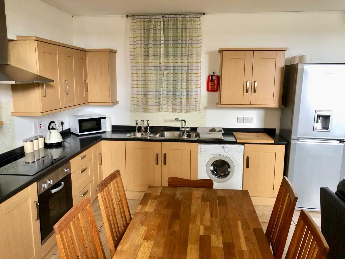 Princess St Apartments Portrush Esterno foto