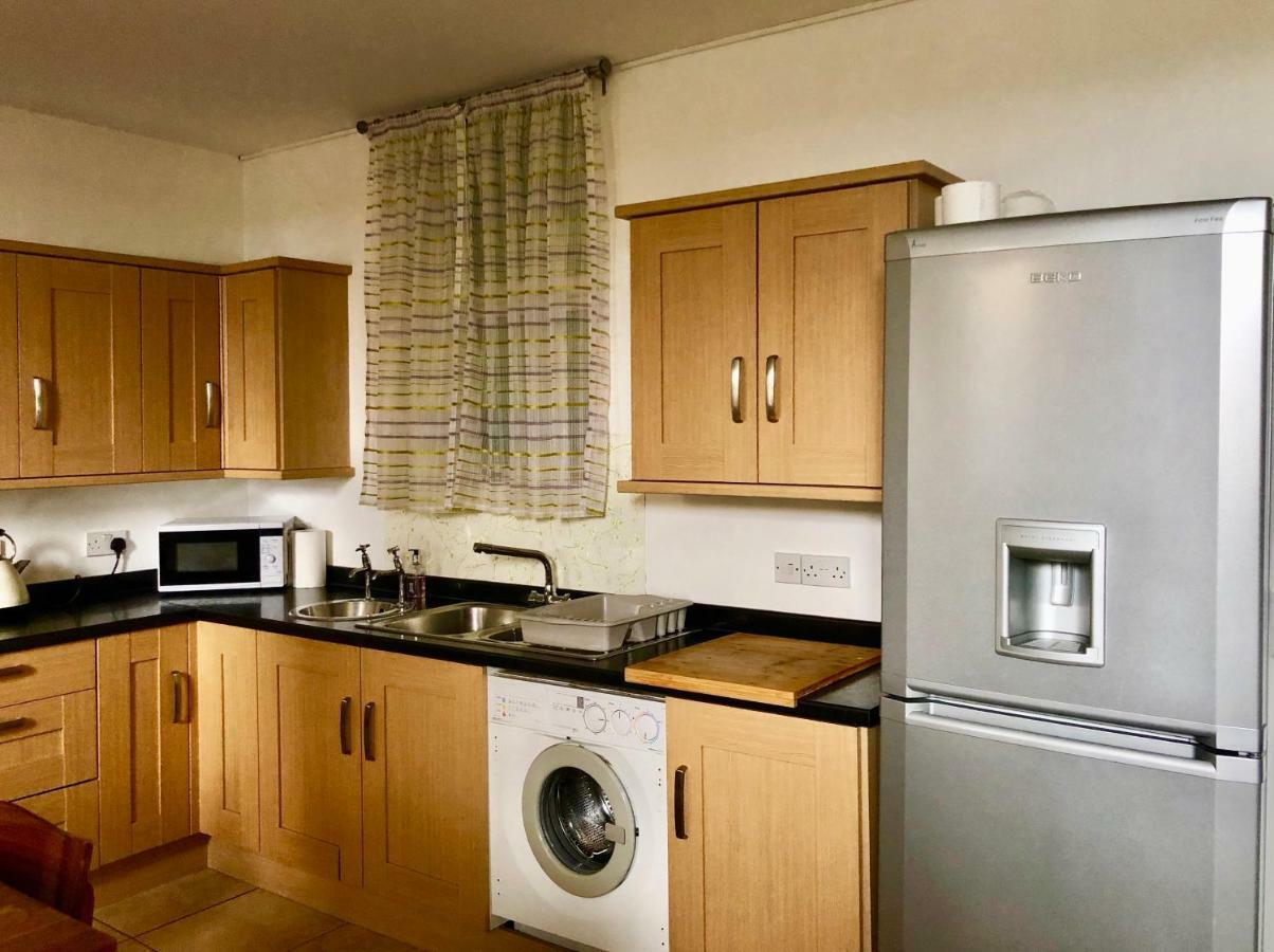 Princess St Apartments Portrush Esterno foto