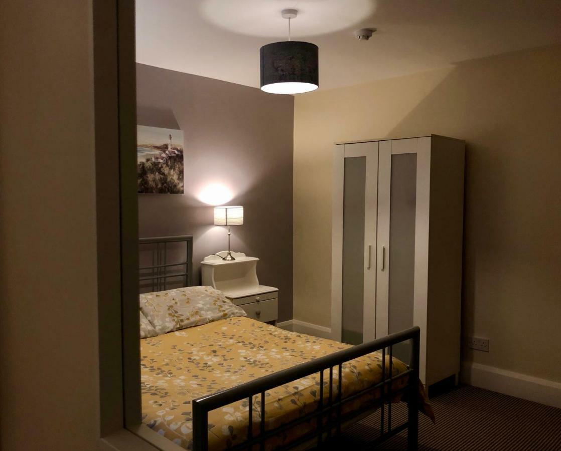 Princess St Apartments Portrush Esterno foto
