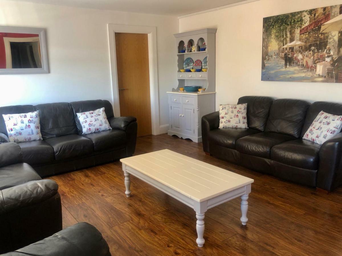 Princess St Apartments Portrush Esterno foto